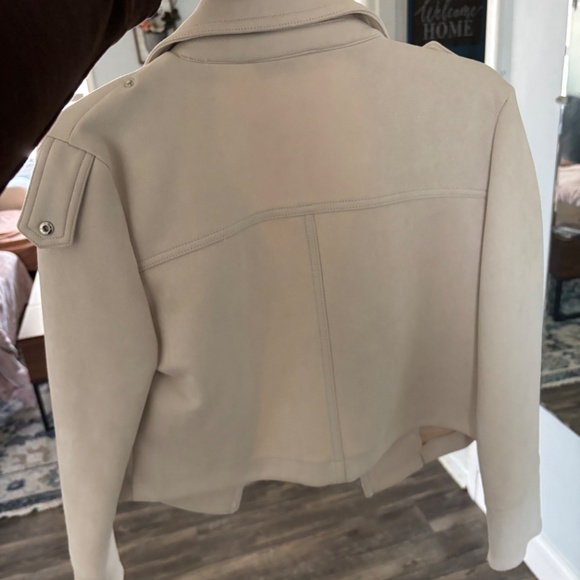 Suede jacket - Picture 2 of 3